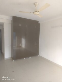 4 BHK + Servant Room Apartment For Sale in The Rama Apartment