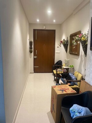 Team Area in 3 BHK Apartment at Cooke Town – for Rent