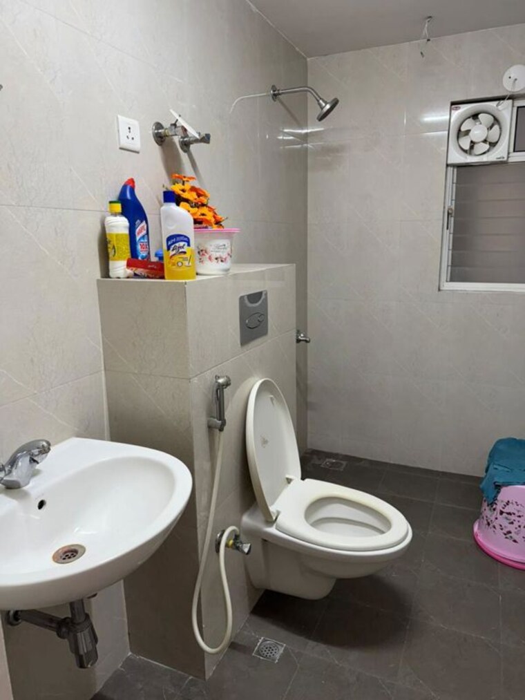 Bathroom, ps-panache 2 Bedroom 950 Sq.Ft. Apartment In Salt Lake City Kolkata 10461384