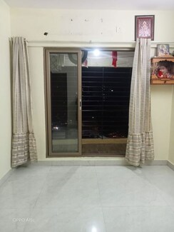1 BHK Apartment For Rent in MJ Shah Centrio