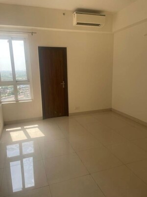 Room in 3 BHK Apartment at Adani M2K Oyster Grande, Sector 102 – for Rent
