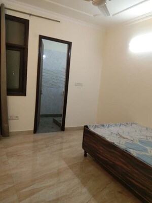 Room in 2 BHK Builder Floor at Mehrauli – for Rent