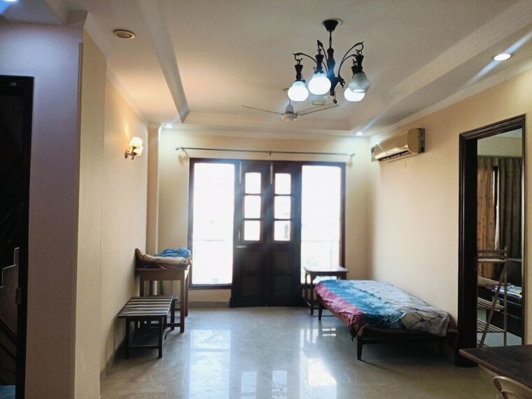 Living Room, lajpat nagar iii 3 Bedroom 2000 Sq.Ft. Builder Floor In Lajpat Nagar Iii Delhi 10461427