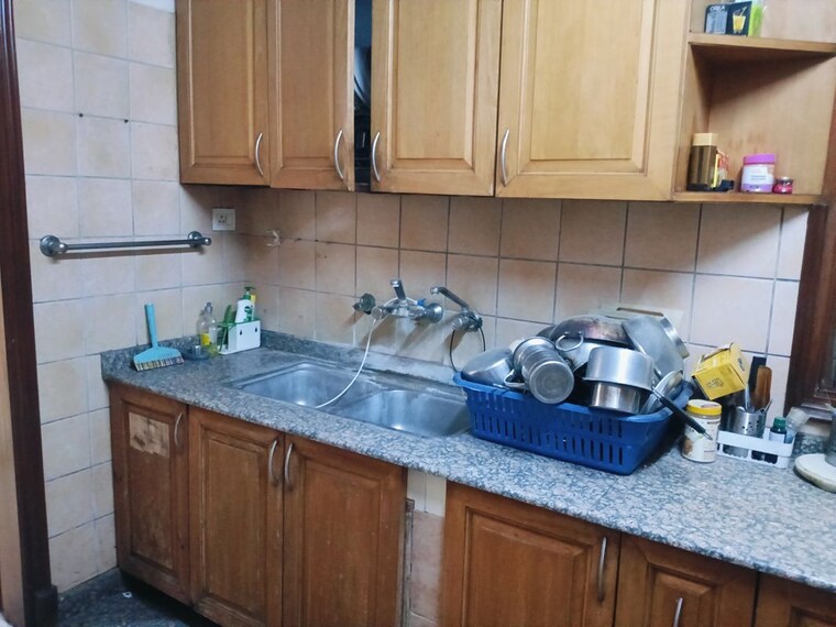 Kitchen, lajpat nagar iii 3 Bedroom 2000 Sq.Ft. Builder Floor In Lajpat Nagar Iii Delhi 10461427