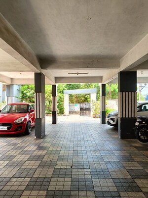 Parking in  Apartment at Monda Market – for Sale