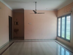 2 BHK Apartment For Sale in Virugambakkam