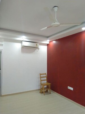 Room in 3 BHK Apartment at Elita Garden Vista, New Town – for Rent