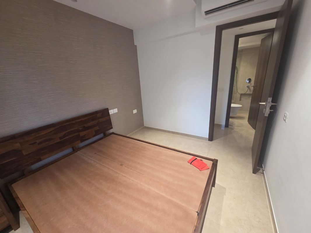 2 BHK 570 Sq.Ft. Apartment in Hiranandani Highland