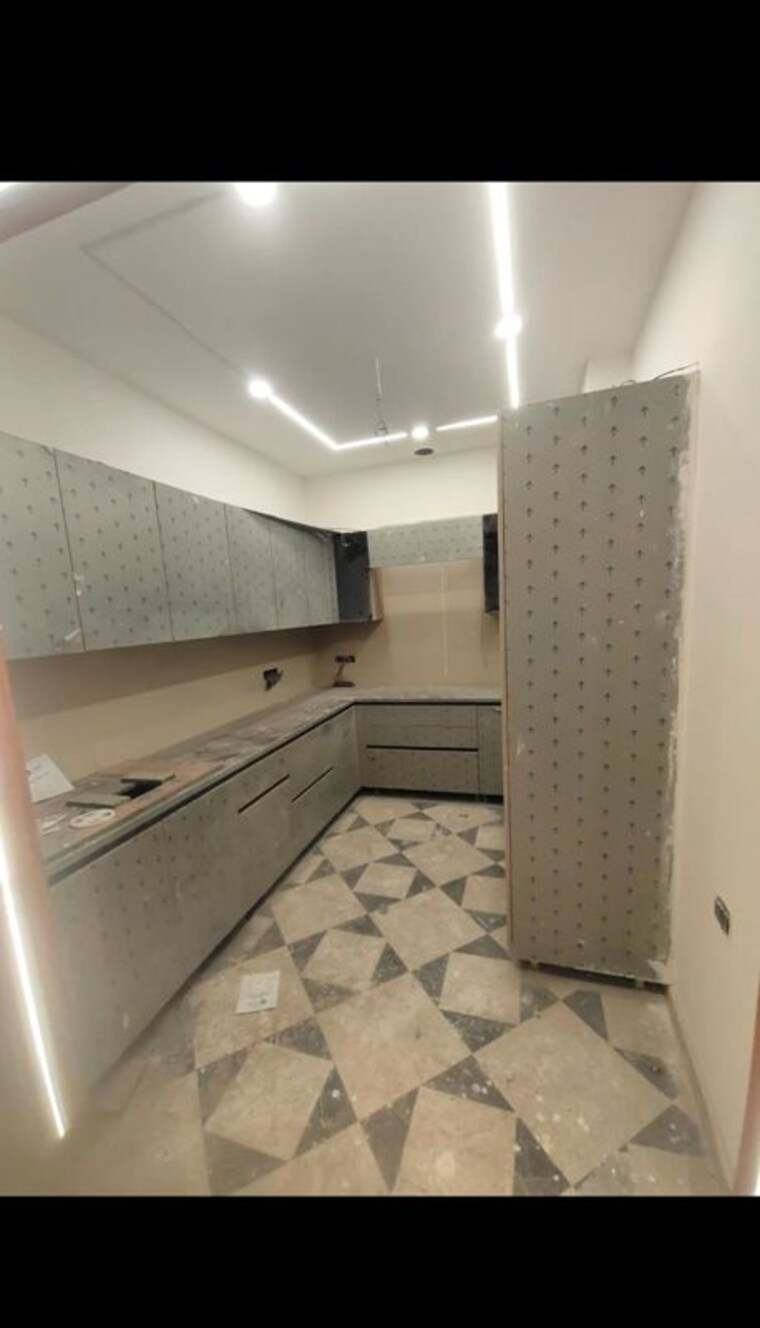 Bathroom, spire-orion-at-south 4 Bedroom 3200 Sq.Ft. Builder Floor In Sector 68 Gurgaon 10461671