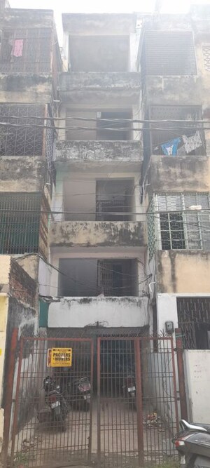  Apartment For Sale in Sarnath