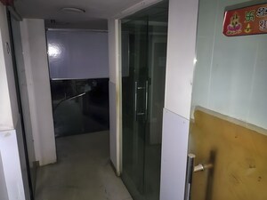   Shop at Laxmi Nagar – for Sale