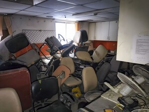   Shop at Laxmi Nagar – for Sale