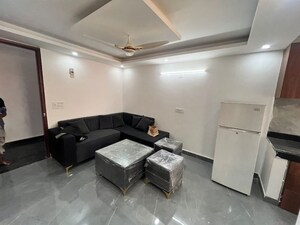 Team Area in 1 BHK Apartment at Neb Sarai – for Rent