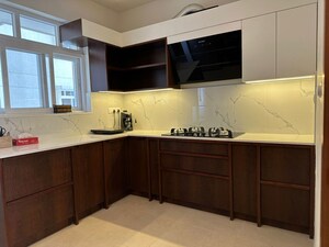 Kitchen in 3.5 BHK Apartment at Prestige Woodland Park, Cooke Town – for Rent