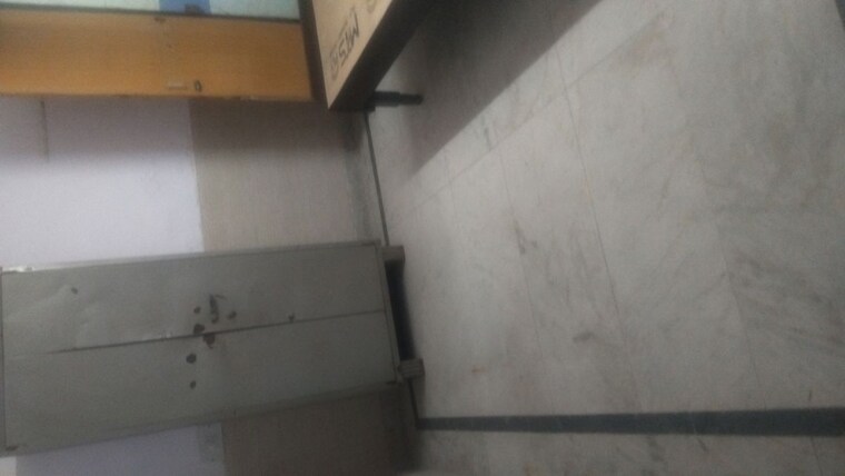 Room, arun-vihar-sector-37 Studio 200 Sq.Ft. Apartment In Sector 37 Noida 10462006