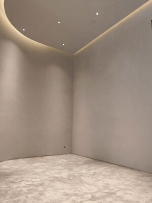 Room in  Office Space at Parimal Nagar – for Rent