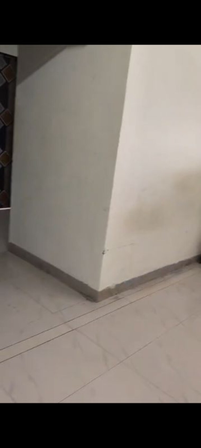 Room, sion 2 Bedroom 600 Sq.Ft. Apartment In Sion Mumbai 10462017