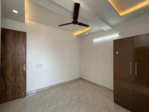 Room in 2 BHK Builder Floor at Malviya Nagar – for Rent