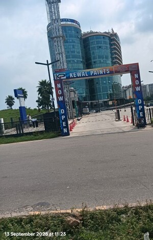  Office Space For Rent in Mahesh Crescent Mall and Heights, Amar Shaheed Path