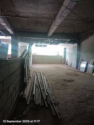 Parking in  Office Space at Mahesh Crescent Mall and Heights, Amar Shaheed Path – for Rent