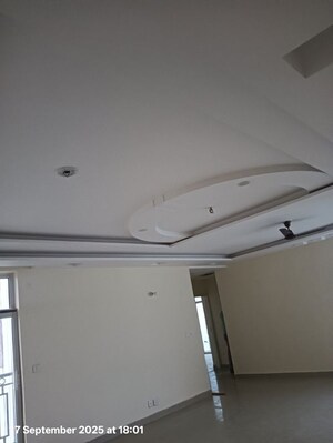Furnished Amenities in 4 BHK Apartment at Rishita Serenity, Sushant Golf City – for Rent