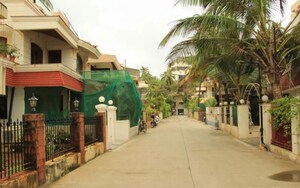 5 BHK Villa – Exterior View View at Juhu - for Rent