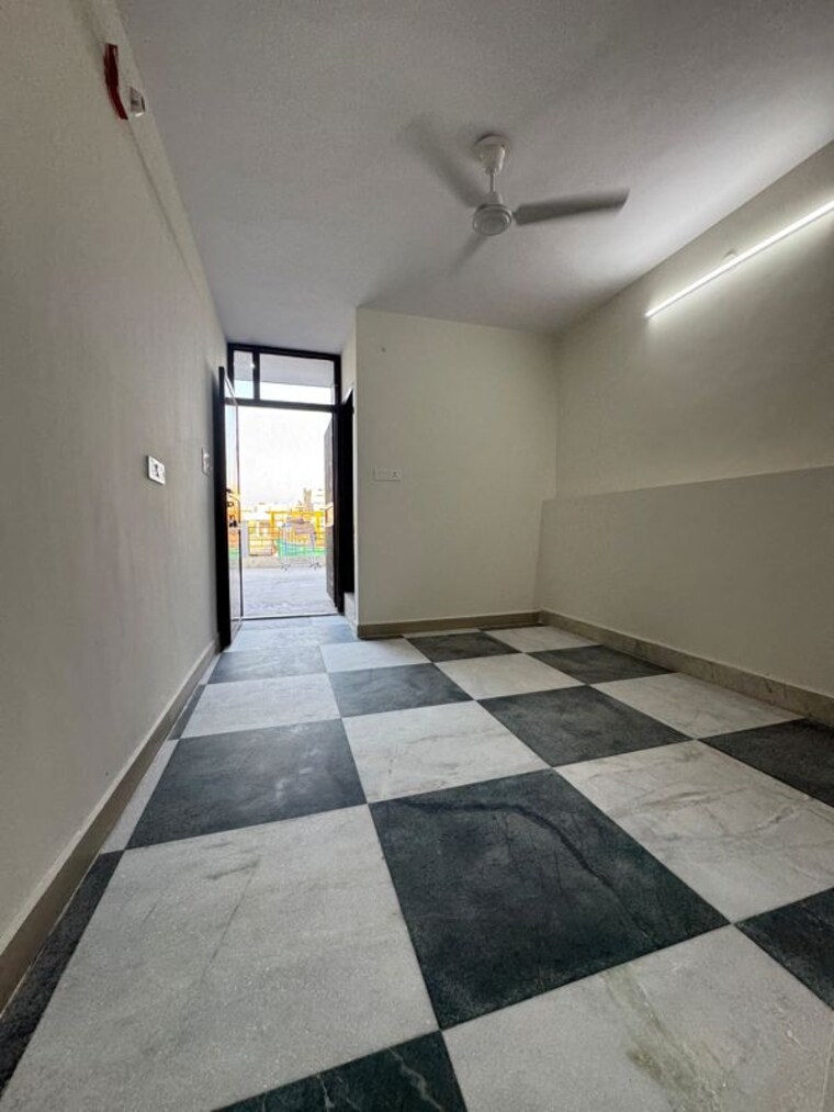 Room, chattarpur 1 Bedroom 450 Sq.Ft. Apartment In Chattarpur Delhi 10462051