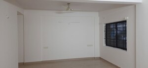 Room in 3.5 BHK Apartment at Phoenix Orchid, Singasandra – for Sale