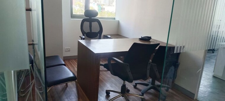 Team Area, spaze-itech-park Commercial Office Space 2600 Sq.Ft. In Sector 49 Gurgaon 10462057