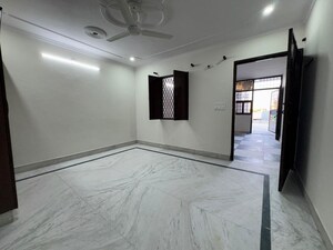 Room in 1 BHK Builder Floor at Chattarpur – for Rent
