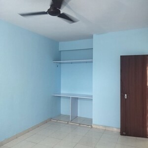 Room in 3 BHK Apartment at Namkum – for Rent