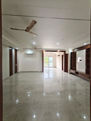 3 BHK Builder Floor For Rent in Sector 23
