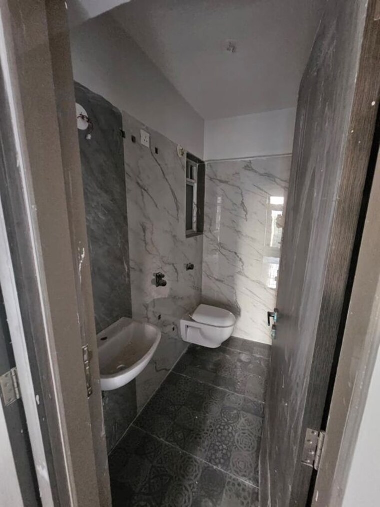 Bathroom, adityaraj-prime 1 Bedroom 420 Sq.Ft. Apartment In Vikhroli East Mumbai 10462116