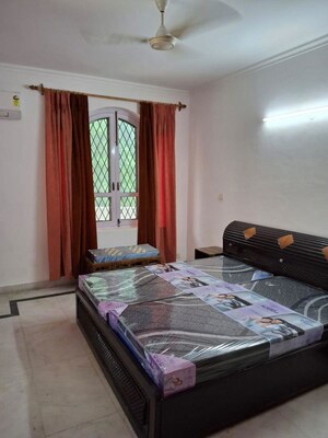 2 BHK Builder Floor For Rent in Sector 56