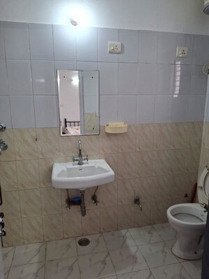 Bathroom in 2 BHK Builder Floor at Sector 56 – for Rent
