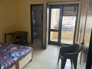 2 BHK Builder Floor For Rent in Sector 10a