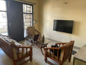 Living Room in 2 BHK Builder Floor at Sector 10a – for Rent