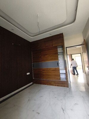 Room in 4 BHK Villa at Vision Homes Ghazipur, Ghazipur – for Sale