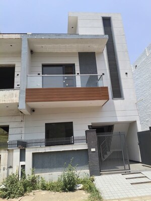 4 BHK Villa – Exterior View View at Vision Homes Ghazipur, Ghazipur - for Sale