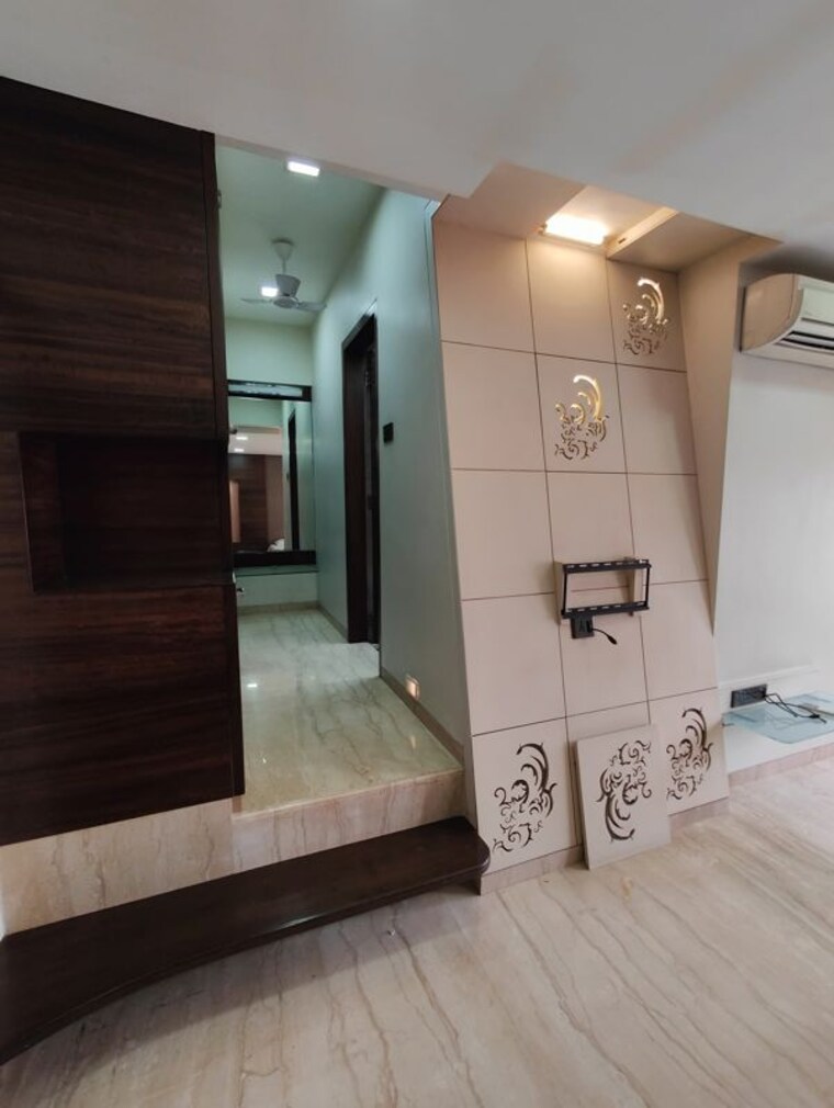 Living Room, lokhandwala complex 4 Bedroom 1800 Sq.Ft. Penthouse In Lokhandwala Complex Mumbai 10462141