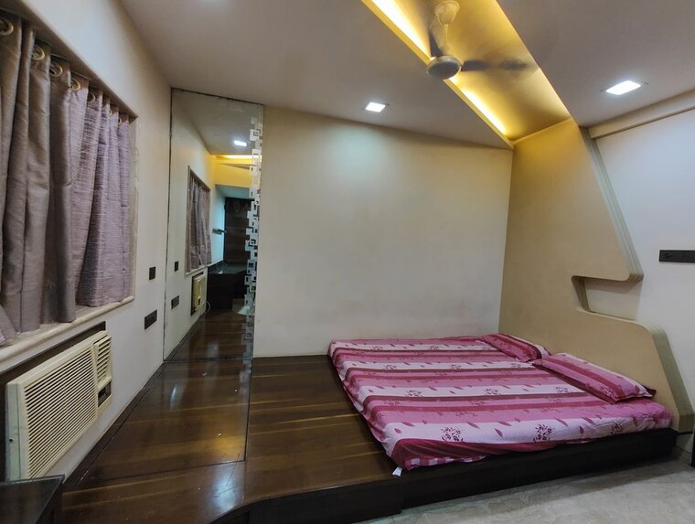 Bedroom, lokhandwala complex 4 Bedroom 1800 Sq.Ft. Penthouse In Lokhandwala Complex Mumbai 10462141