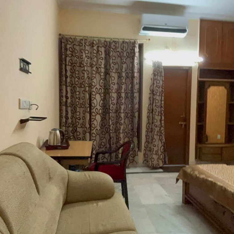 Living Room, gomti nagar 2 Bedroom 1800 Sq.Ft. Independent House In Gomti Nagar Lucknow 10462146