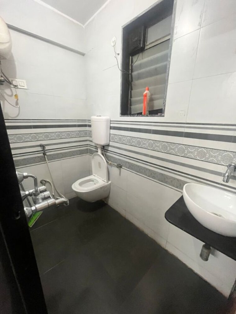Bathroom, vaibhavlaxmi-peak-25 1 Bedroom 420 Sq.Ft. Apartment In Vikhroli East Mumbai 10462151