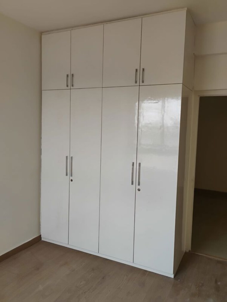 Room, puri-emerald-bay 3.5 Bedroom 2450 Sq.Ft. Apartment In Sector 104 Gurgaon 10462152