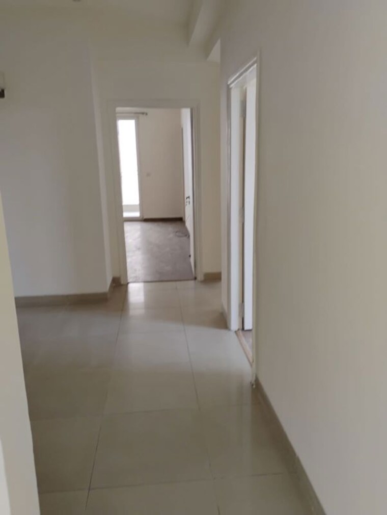 undefined, puri-emerald-bay 3.5 Bedroom 2450 Sq.Ft. Apartment In Sector 104 Gurgaon 10462152