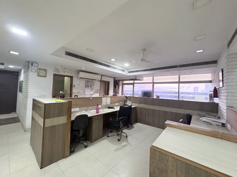 Kitchen, netaji subhash place Commercial Office Space 2500 Sq.Ft. In Netaji Subhash Place Delhi 10462153