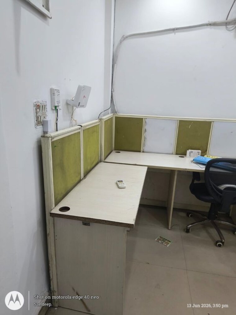 Team Area, sector 63 Commercial Office Space 400 Sq.Ft. In Sector 63 Noida 10462177