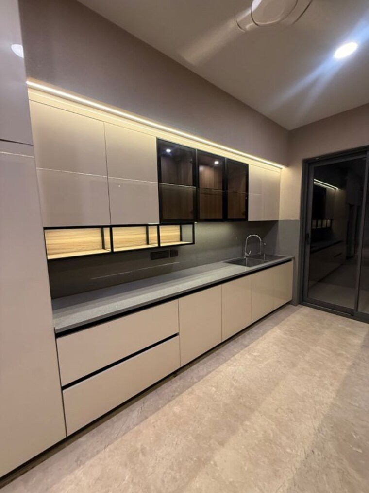 Kitchen, sector 23 4 Bedroom 3200 Sq.Ft. Builder Floor In Sector 23 Gurgaon 10462220