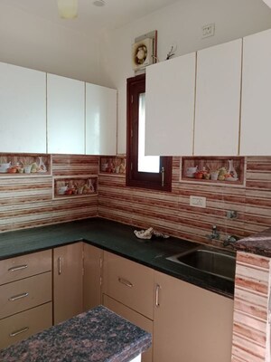Kitchen in 1.5 BHK Builder Floor at Ansals Sushant City – for Rent