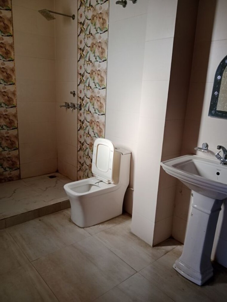 Bathroom, ansals sushant city 1.5 Bedroom 521 Sq.Ft. Builder Floor In Ansals Sushant City Panipat 10462227
